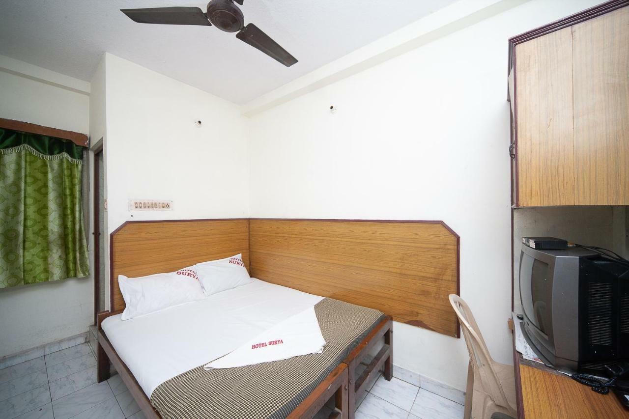 Spot On 38565 Hotel Surya Thiruvengadam St Ченнаи Экстерьер фото