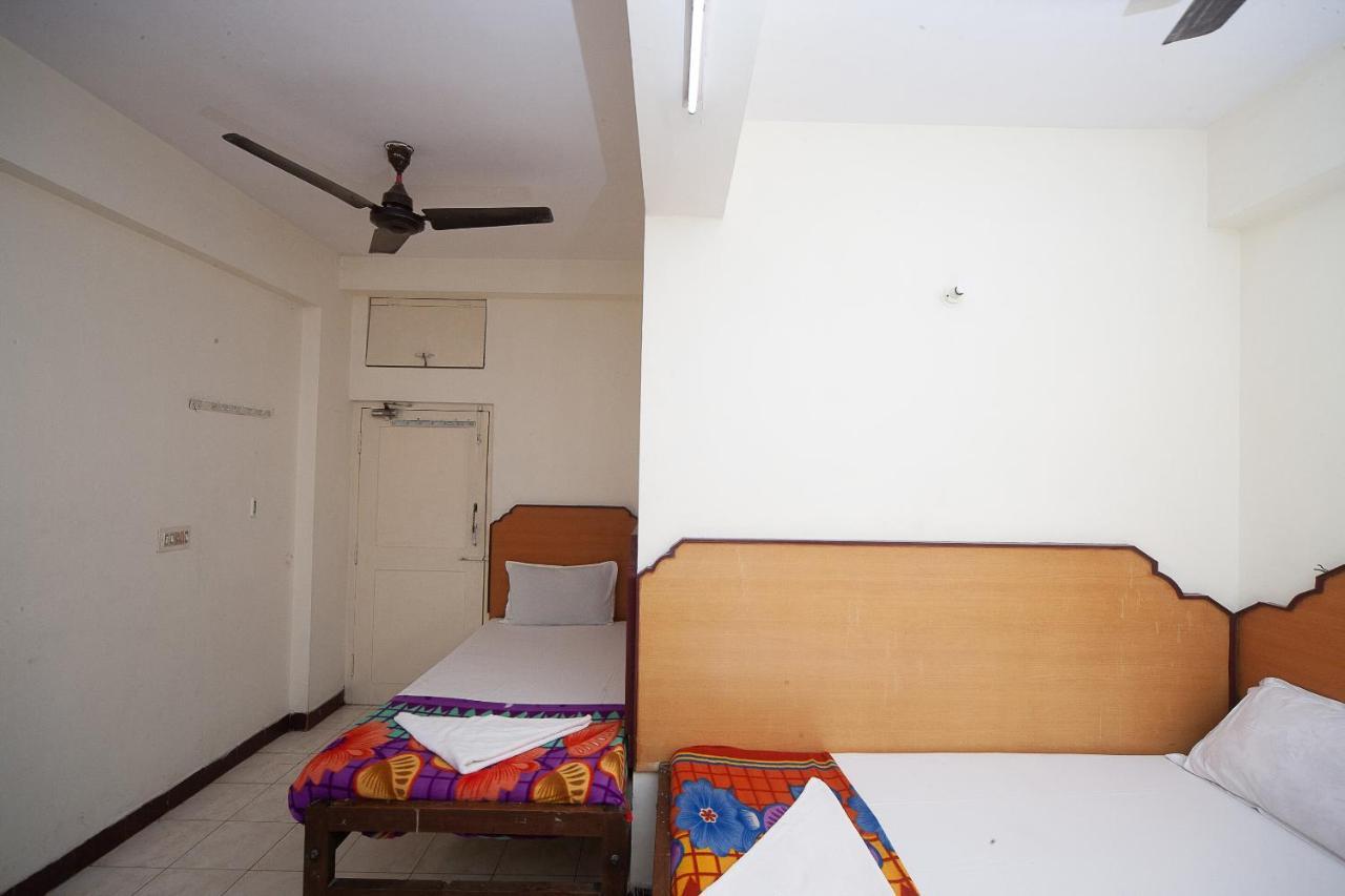 Spot On 38565 Hotel Surya Thiruvengadam St Ченнаи Экстерьер фото
