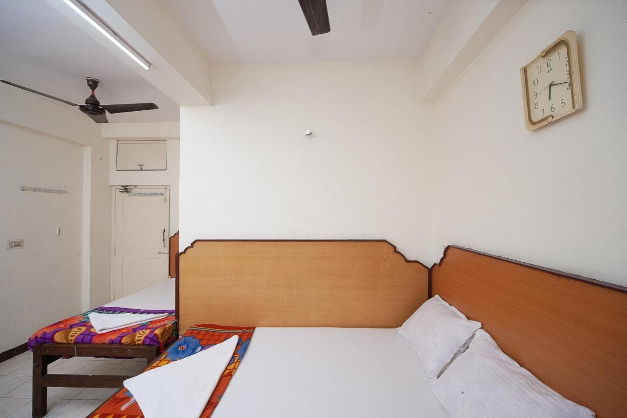 Spot On 38565 Hotel Surya Thiruvengadam St Ченнаи Экстерьер фото